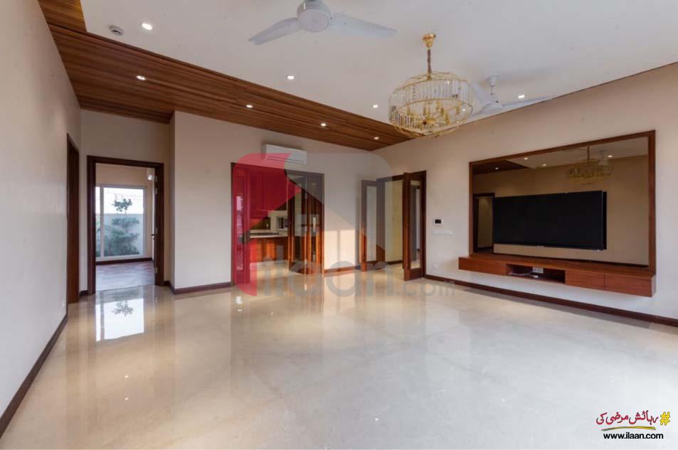 1 Kanal House for Sale in Block Q, Phase 7, DHA Lahore