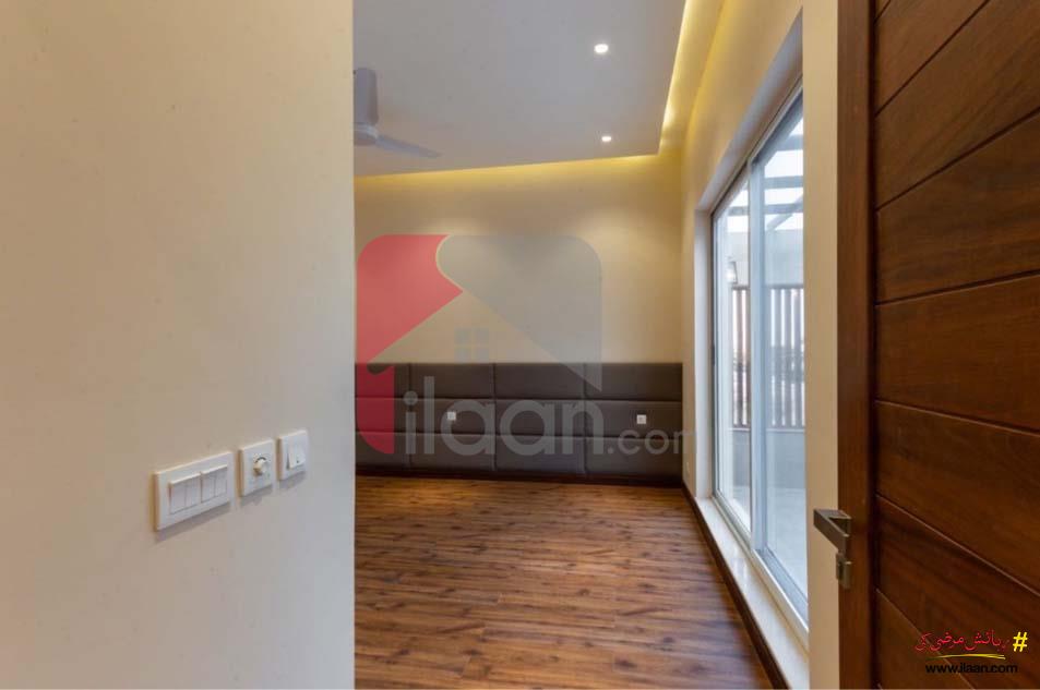 1 Kanal House for Sale in Block Q, Phase 7, DHA Lahore
