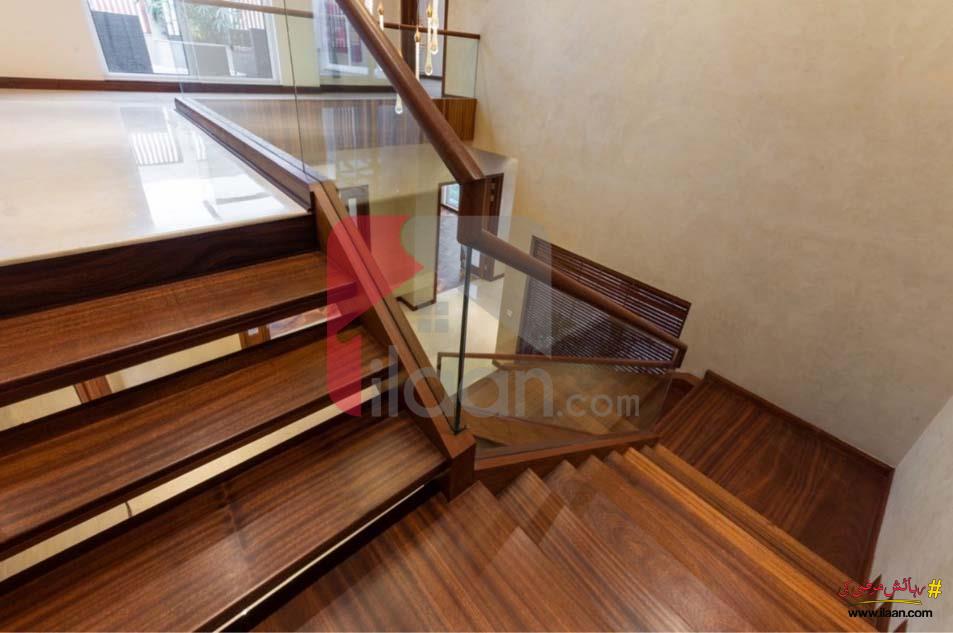 1 Kanal House for Sale in Block Q, Phase 7, DHA Lahore