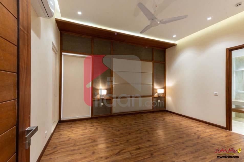 1 Kanal House for Sale in Block Q, Phase 7, DHA Lahore