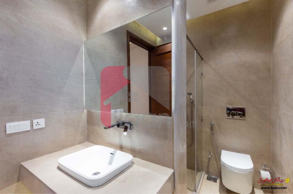 1 Kanal House for Sale in Block Q, Phase 7, DHA Lahore