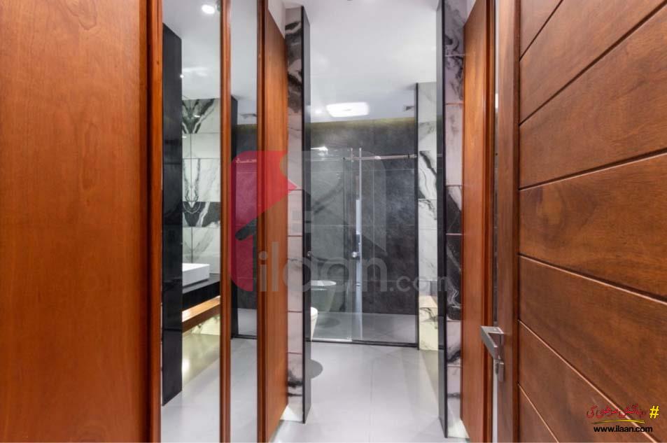 1 Kanal House for Sale in Block Q, Phase 7, DHA Lahore