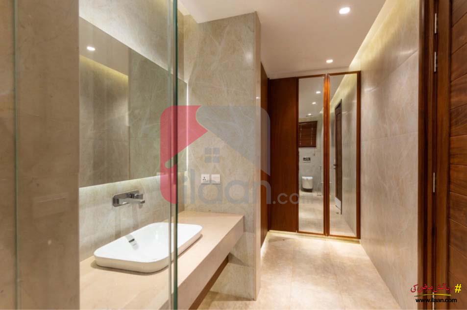 1 Kanal House for Sale in Block Q, Phase 7, DHA Lahore