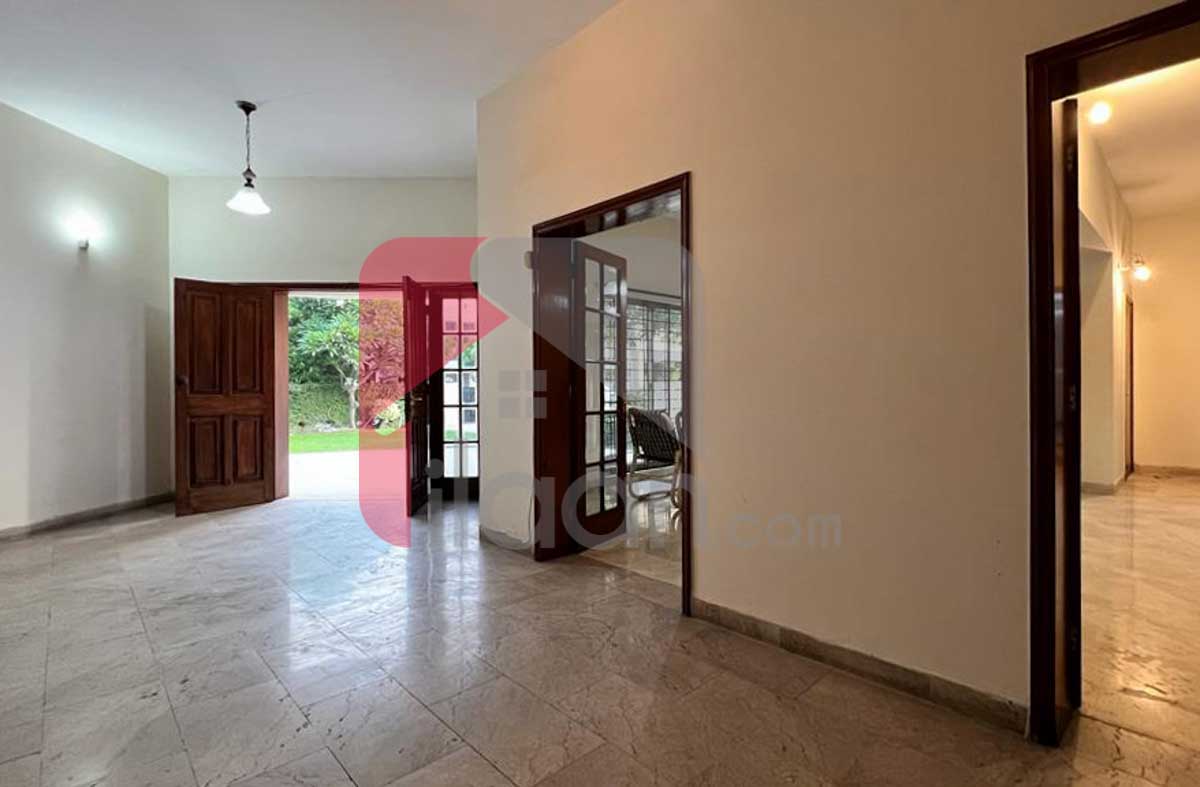 2 Kanal House for Sale in Phase 3, DHA Lahore