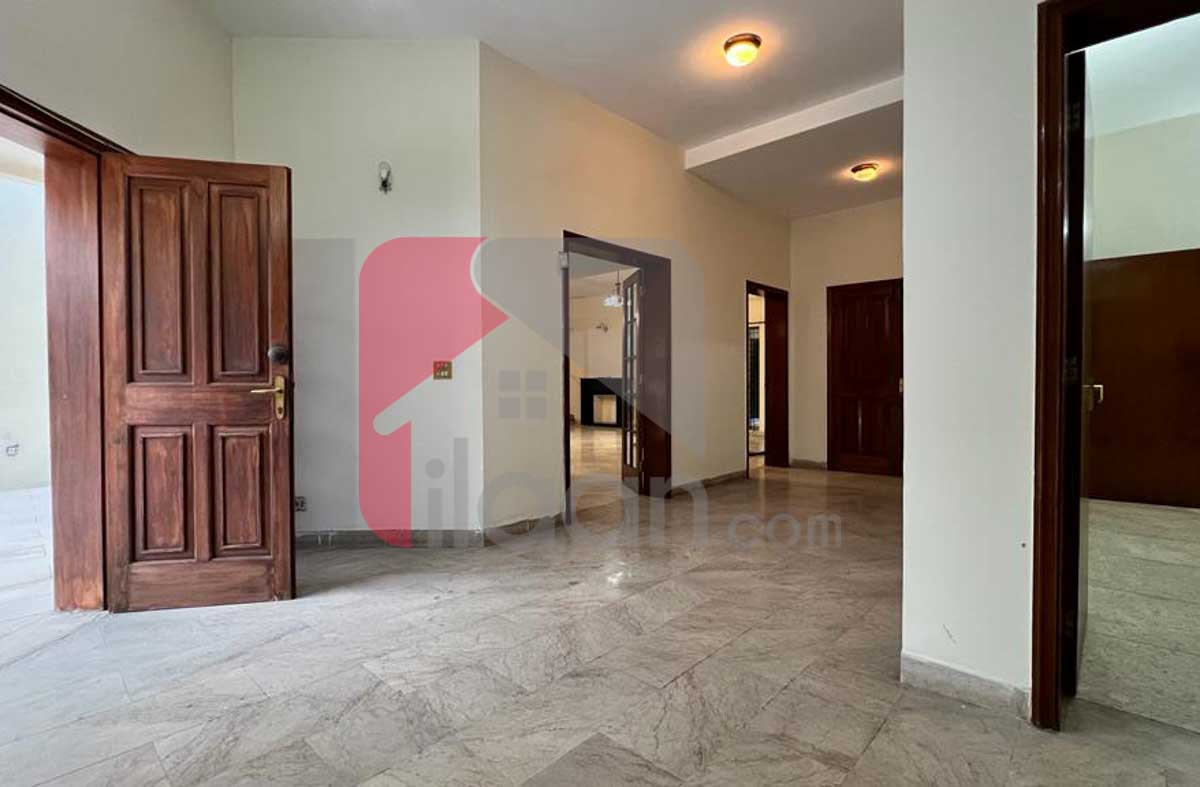 2 Kanal House for Sale in Phase 3, DHA Lahore