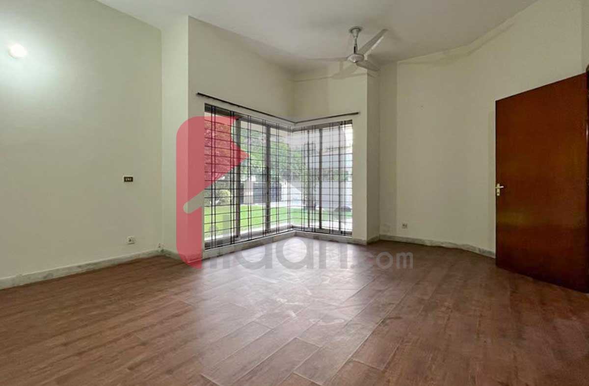 2 Kanal House for Sale in Phase 3, DHA Lahore