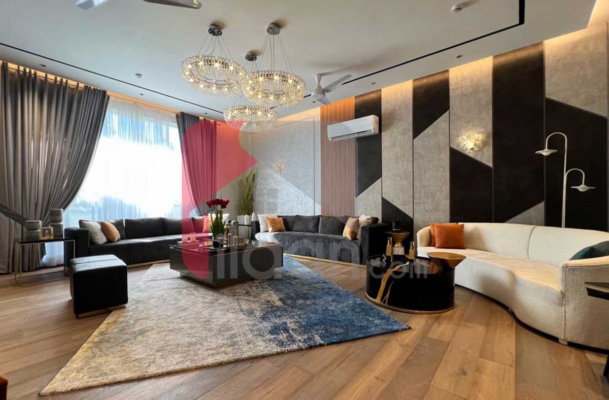 2 Kanal House for Sale in Phase 3, DHA Lahore (Furnished)