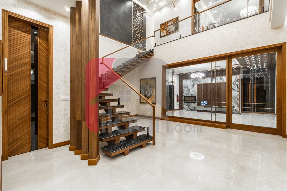 1 Kanal House for Sale in Phase 6, DHA Lahore