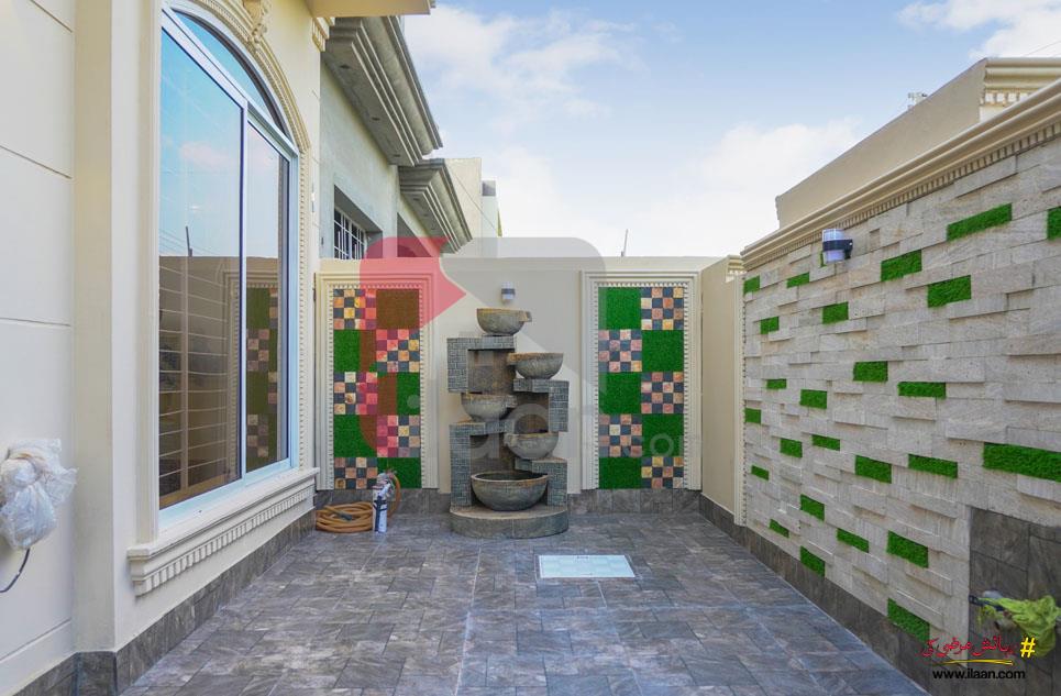 10.75 Marla House for Sale in Valencia Housing Society, Lahore