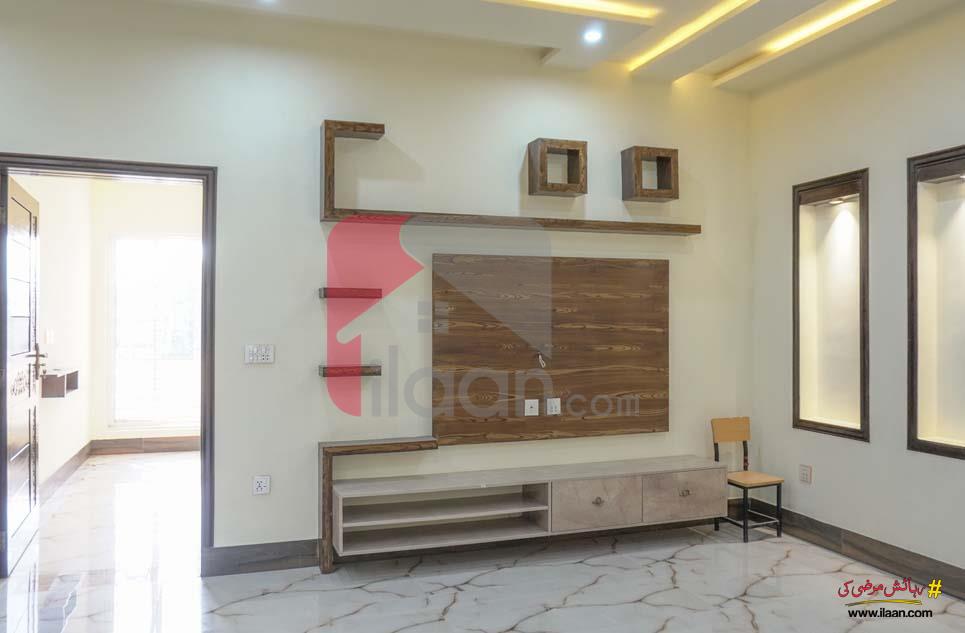 10.75 Marla House for Sale in Valencia Housing Society, Lahore