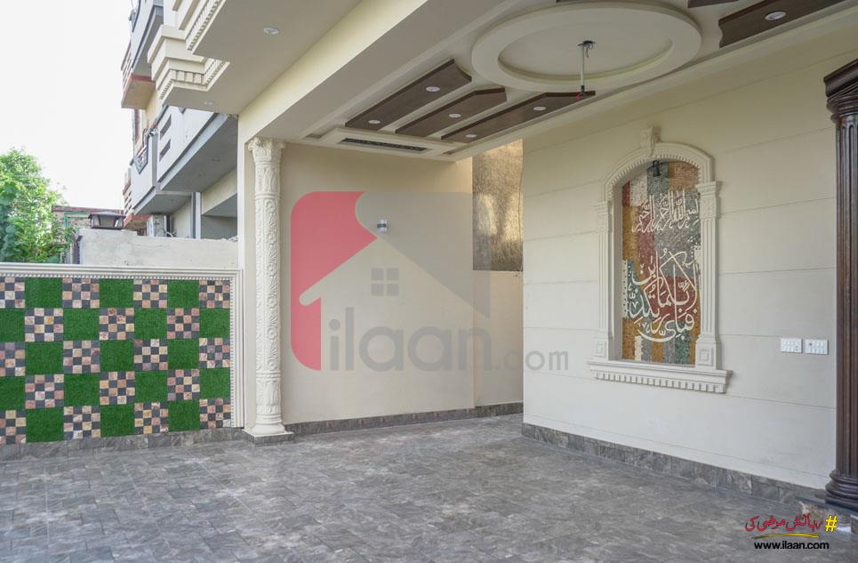 10.75 Marla House for Sale in Valencia Housing Society, Lahore