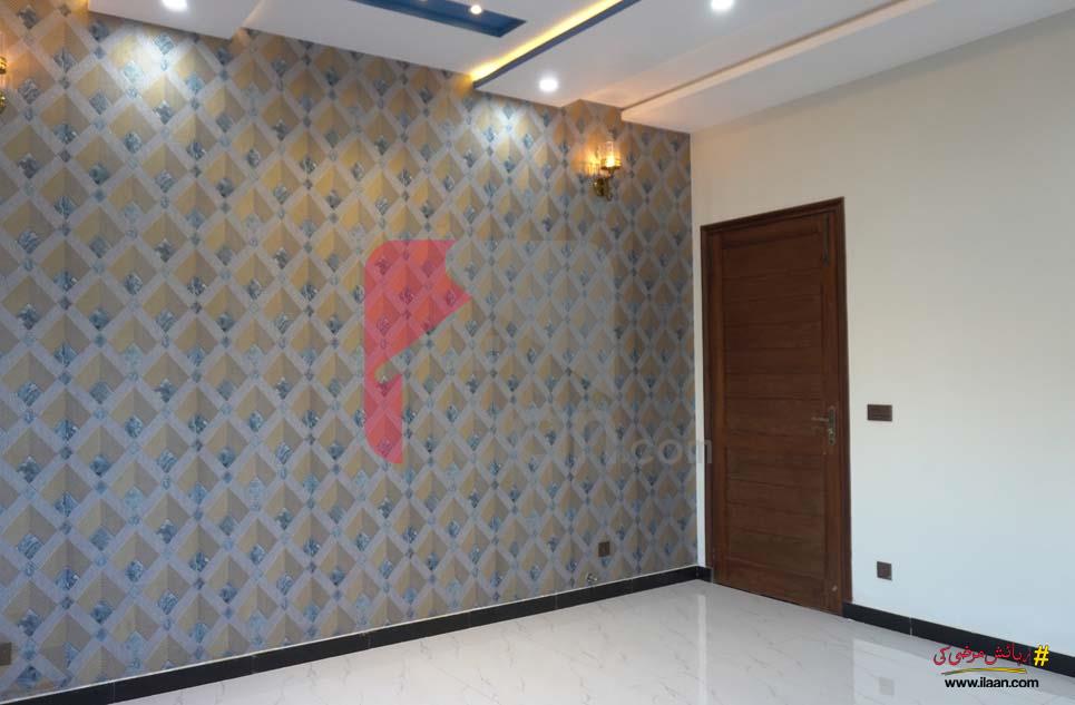 1 Kanal House for Sale in Block D, Phase 1, NFC, Lahore