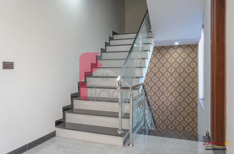 1 Kanal House for Sale in Block D, Phase 1, NFC, Lahore