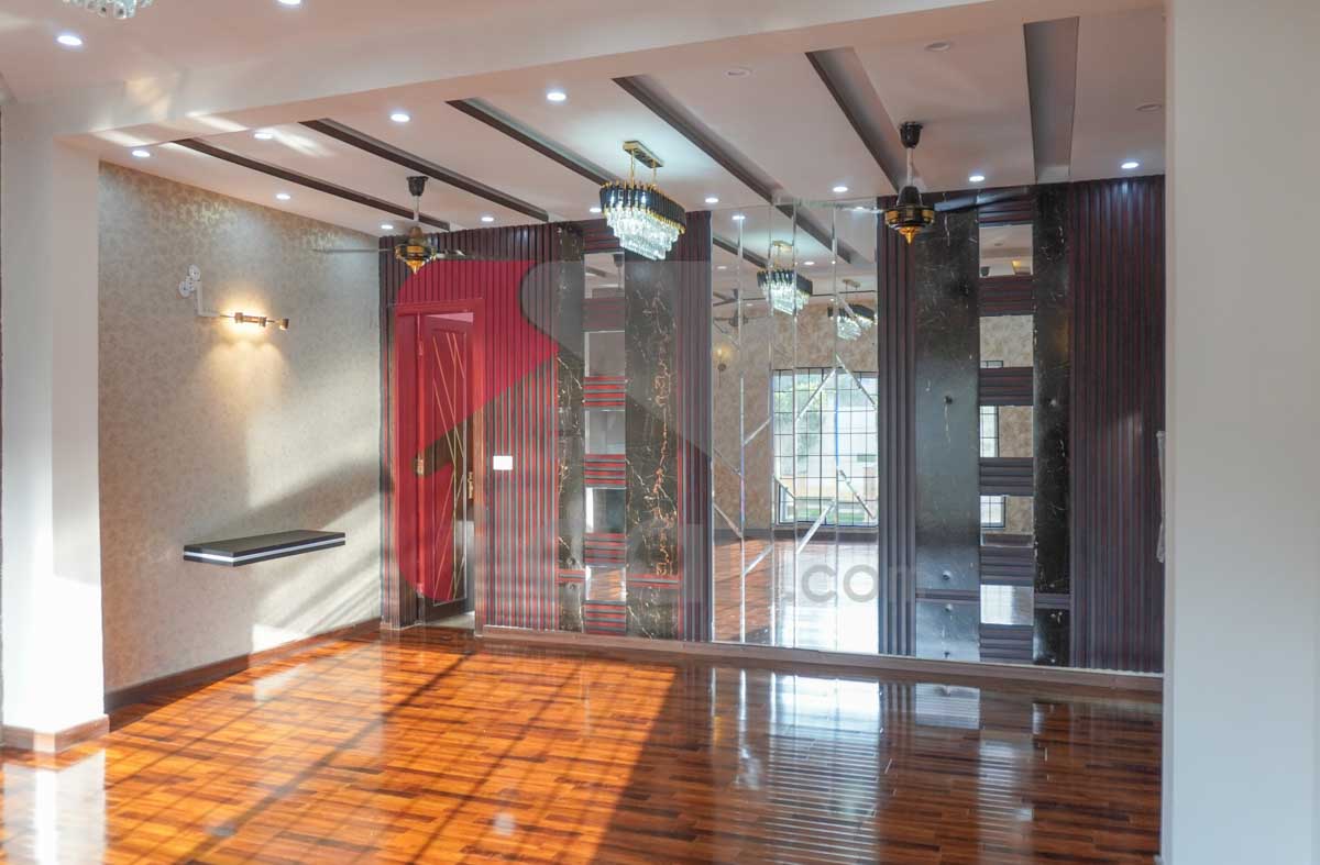 1 Kanal House for Sale in Block E1, Valencia Housing Society, Lahore