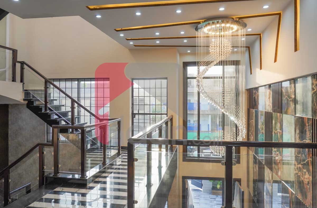 1 Kanal House for Sale in Block E1, Valencia Housing Society, Lahore