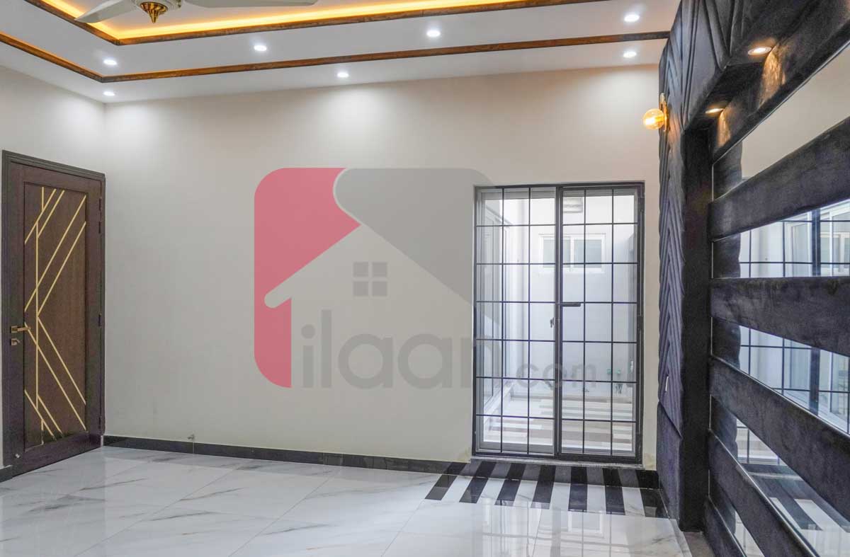 1 Kanal House for Sale in Block E1, Valencia Housing Society, Lahore