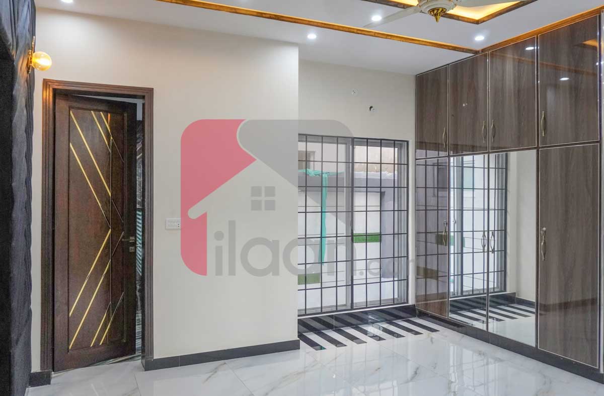 1 Kanal House for Sale in Block E1, Valencia Housing Society, Lahore