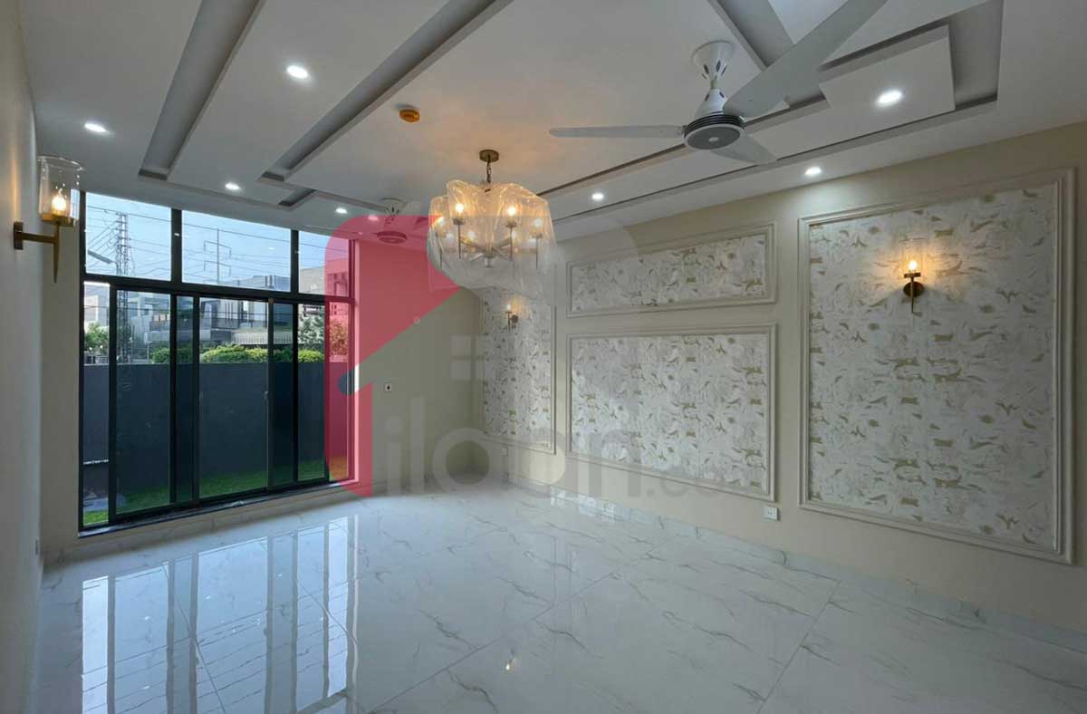 10 Marla House for Sale in Phase 4, DHA Lahore