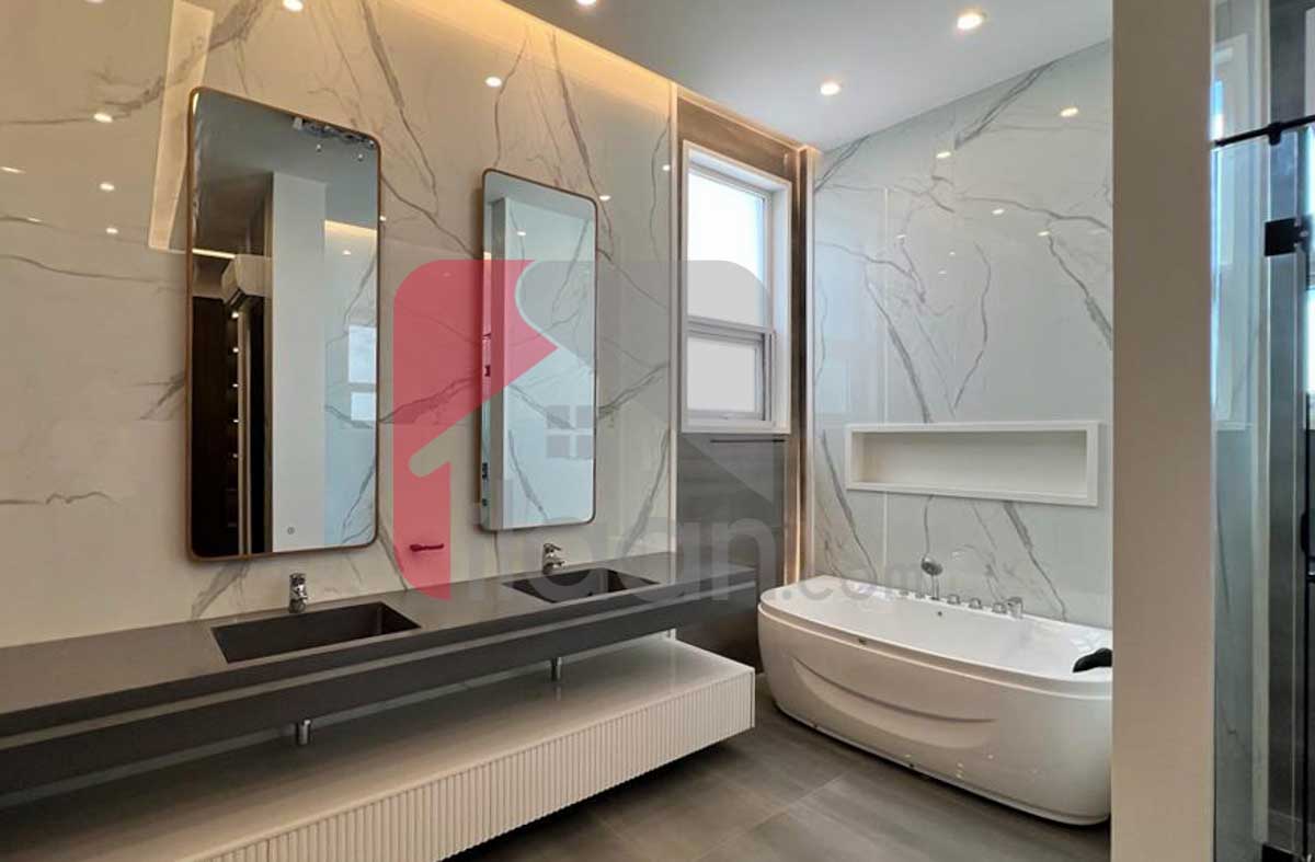 2 Kanal House for Sale in Phase 3, DHA Lahore