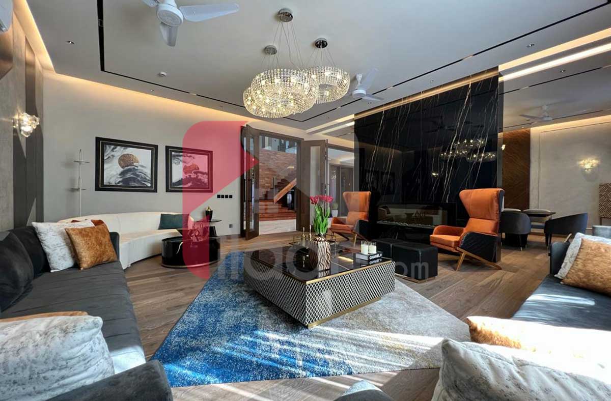 2 Kanal House for Sale in Phase 3, DHA Lahore