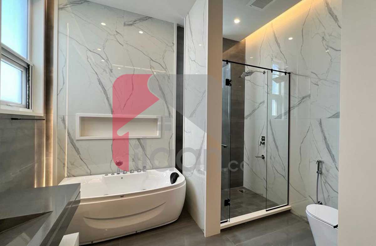 2 Kanal House for Sale in Phase 3, DHA Lahore