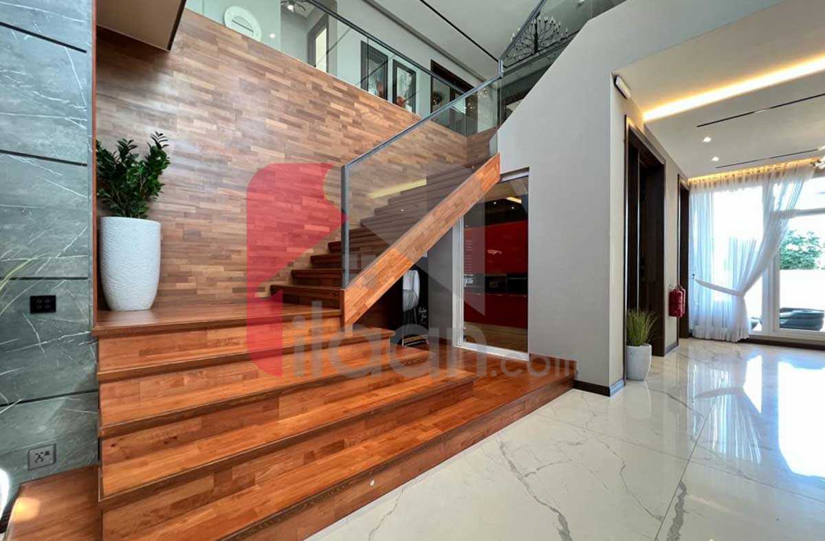 2 Kanal House for Sale in Phase 3, DHA Lahore