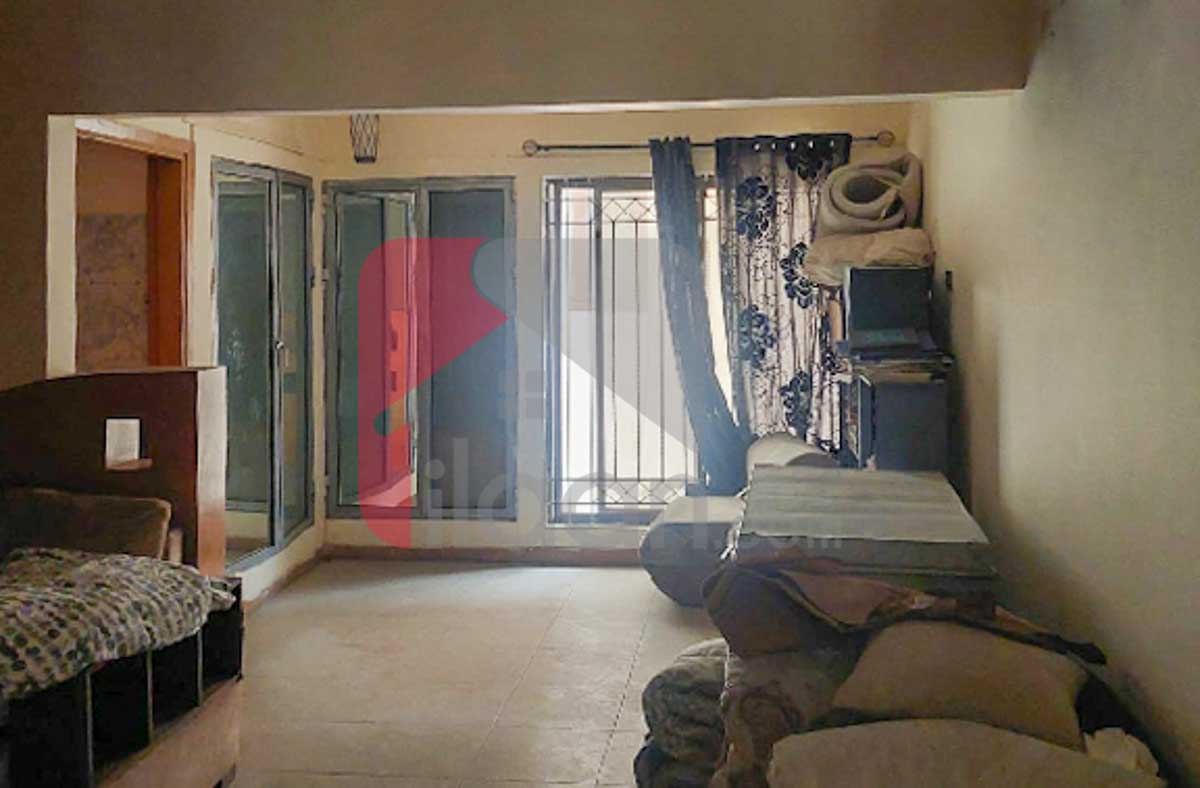 300 Sq.yd House for Rent in Phase 4, DHA Karachi