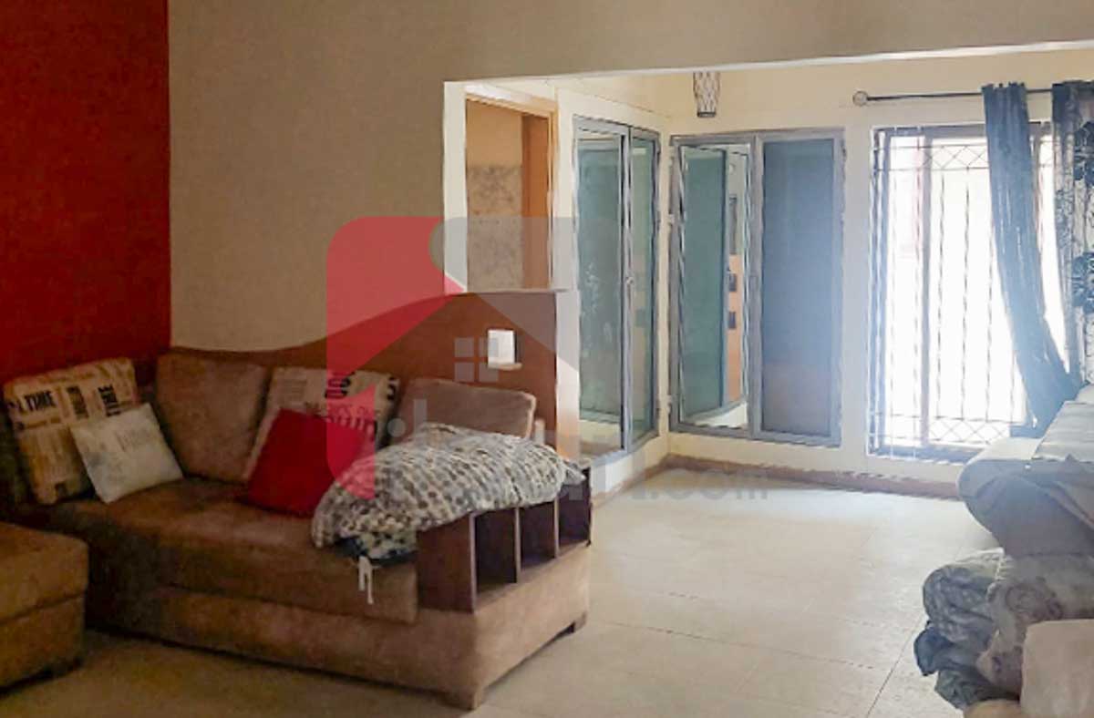 300 Sq.yd House for Rent in Phase 4, DHA Karachi