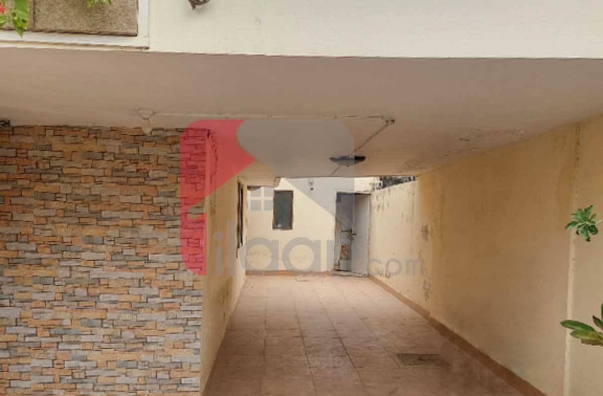 300 Sq.yd House for Rent in Phase 4, DHA Karachi
