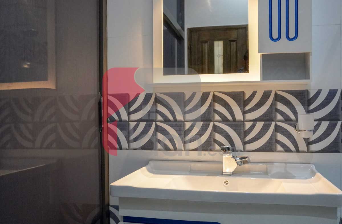 7.5 Marla House for Sale in Block Q, Phase 2, Johar Town, Lahore