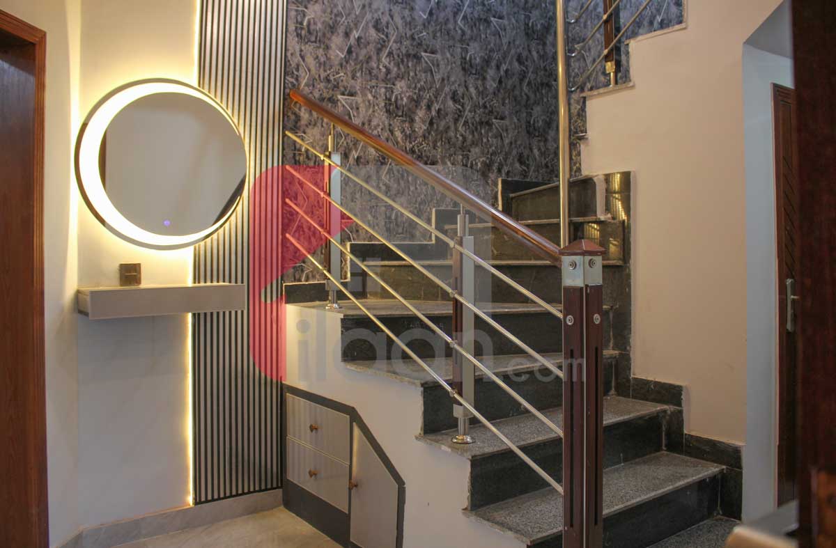 10 Marla House for Sale in Block Central District, Phase 1, Bahria Orchard, Lahore