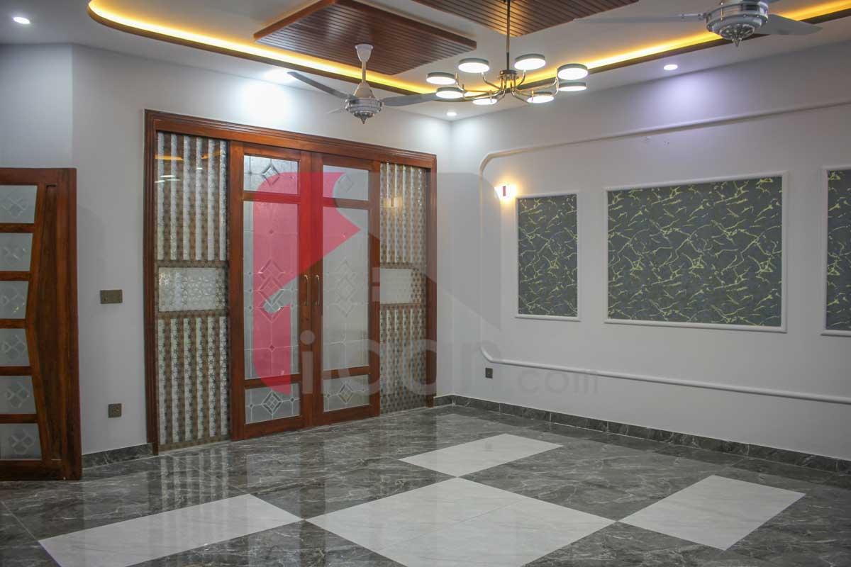 10 Marla House for Sale in Block Central District, Phase 1, Bahria Orchard, Lahore