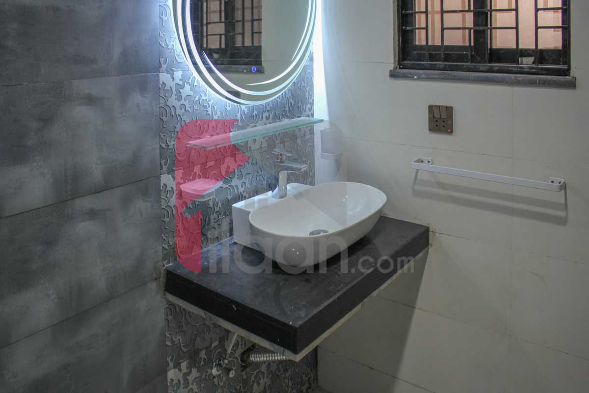 10 Marla House for Sale in Block Central District, Phase 1, Bahria Orchard, Lahore