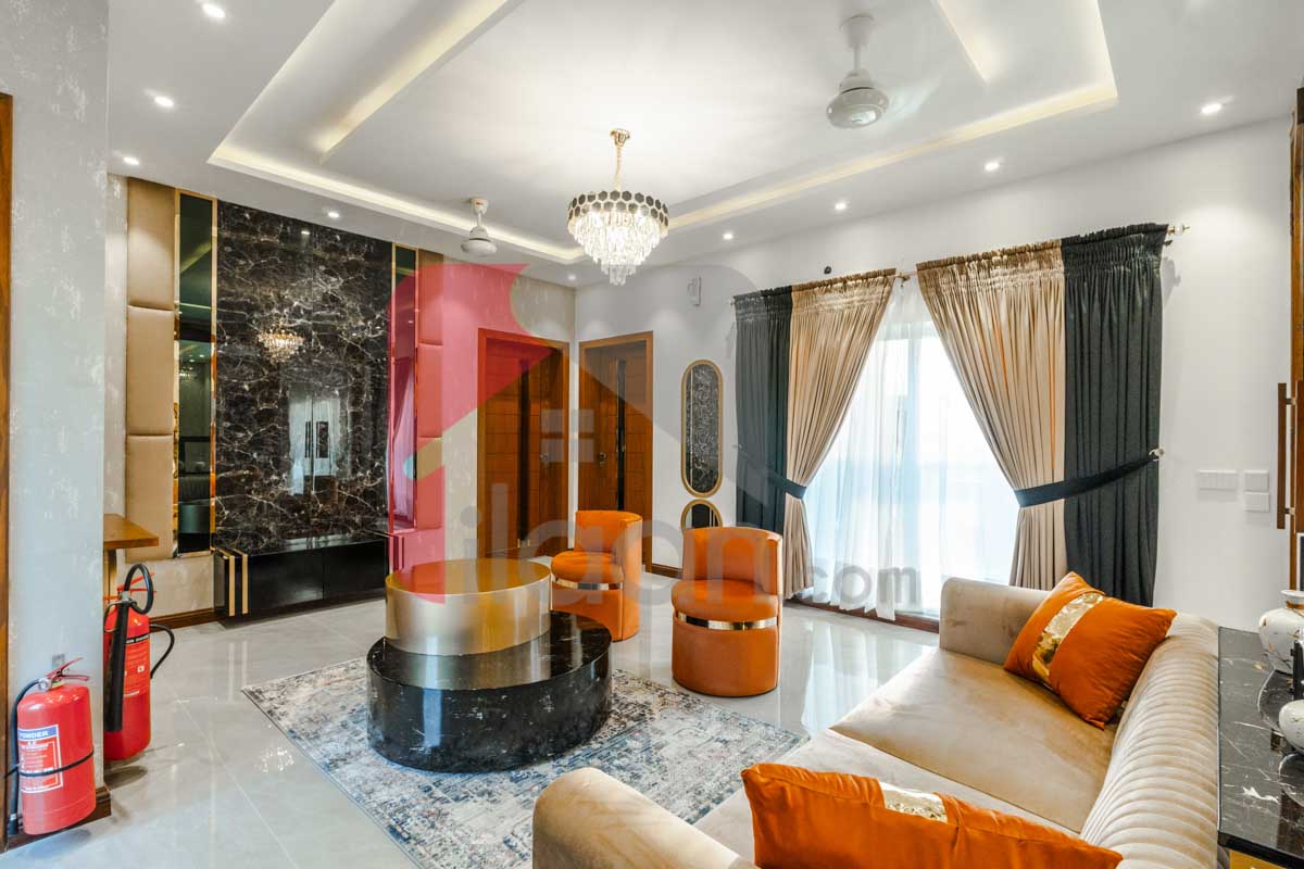 1 Kanal House for Sale in Phase 7, DHA Lahore (Furnished)