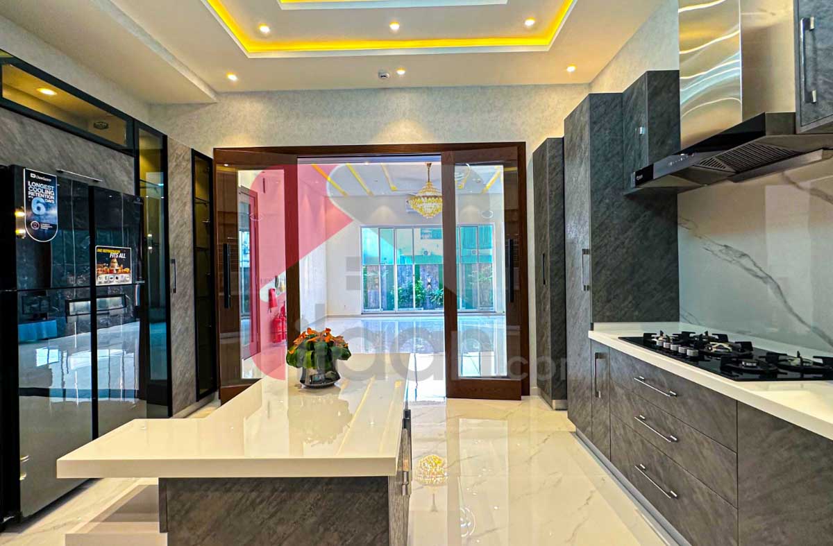 1 Kanal House for Sale in Phase 6, DHA Lahore