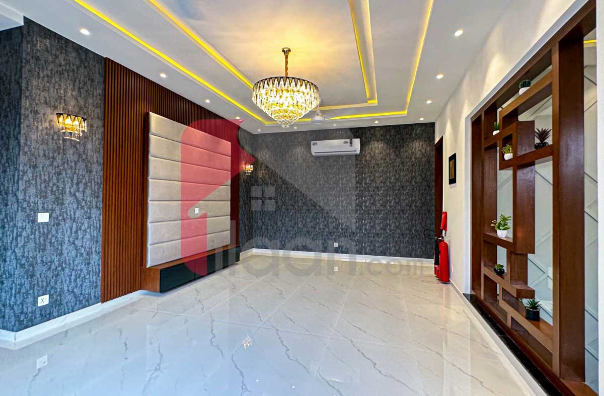 1 Kanal House for Sale in Phase 6, DHA Lahore