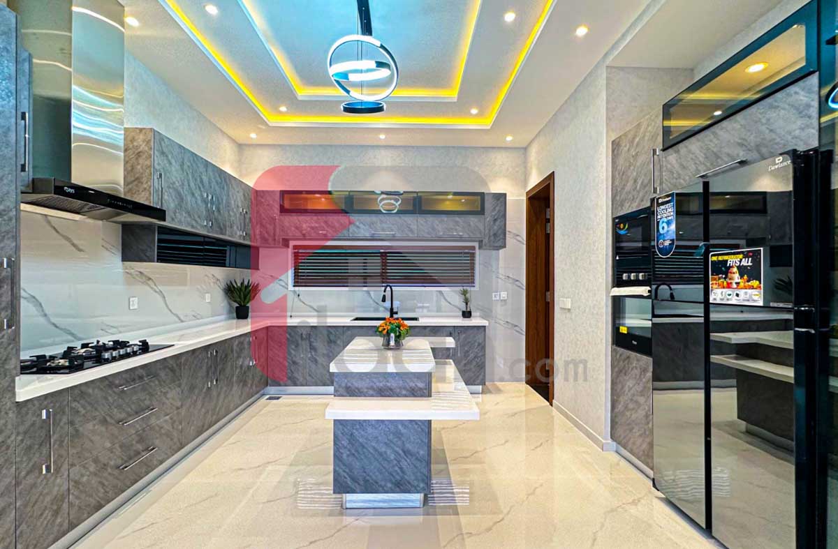 1 Kanal House for Sale in Phase 6, DHA Lahore