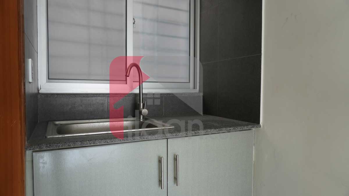 894 Sq.ft Office for Rent (First Floor) in KMZ Tower, Bahria Town, Lahore