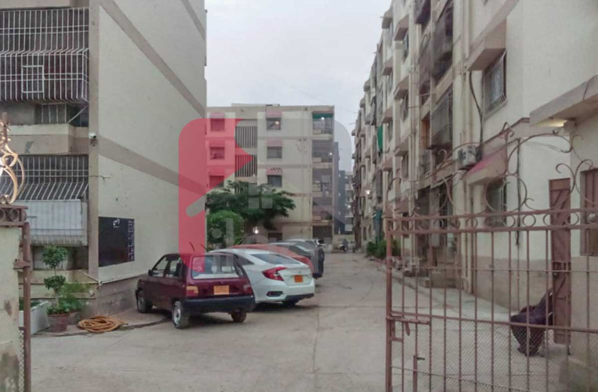 3 beds  apartment for sale in Gulistan-e-Johar Karachi