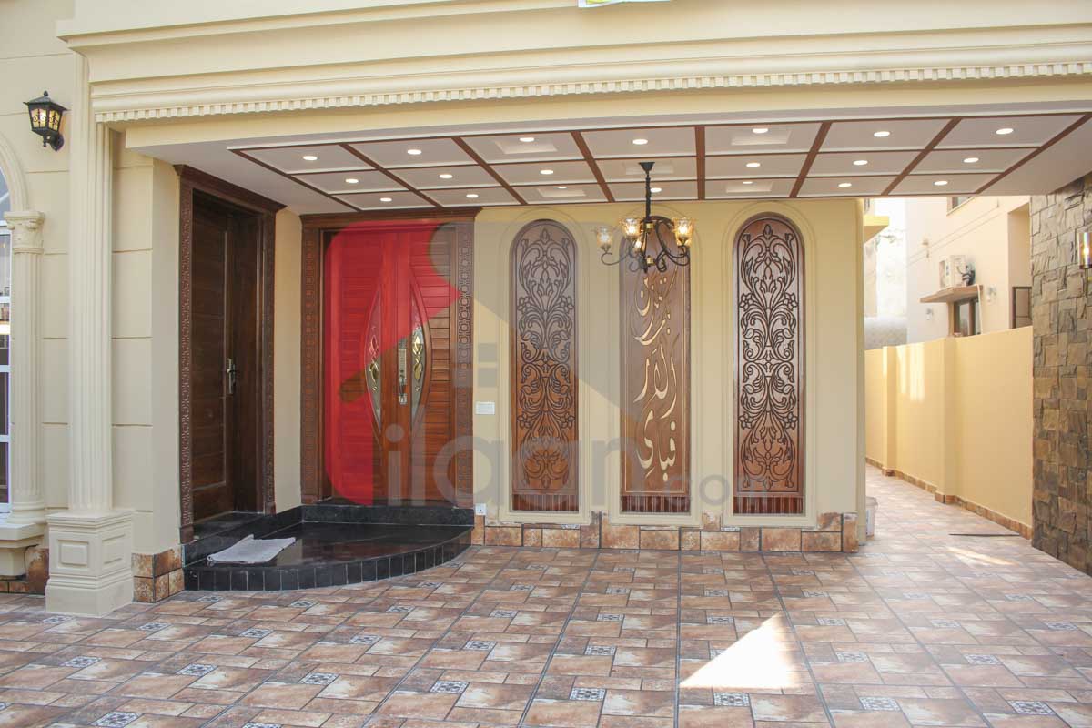 10 Marla House for Sale in Central Block, Phase 1, Bahria Orchard, Lahore