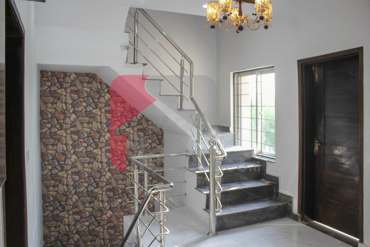 5 Marla House for Sale in Block G, Phase 2, Bahria Orchard, Lahore