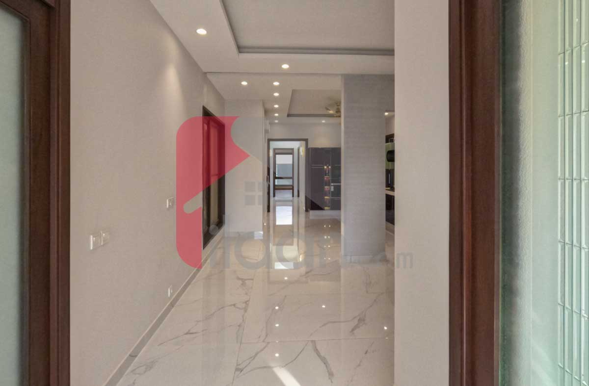 500 Sq.yd House for Sale in Khayaban-e-Faisal, Phase 8, DHA Karachi