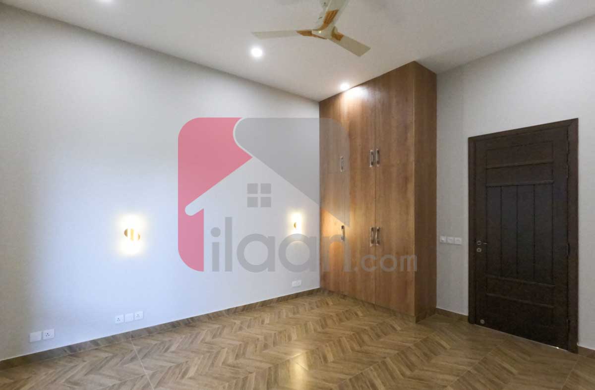 500 Sq.yd House for Sale in Khayaban-e-Faisal, Phase 8, DHA Karachi