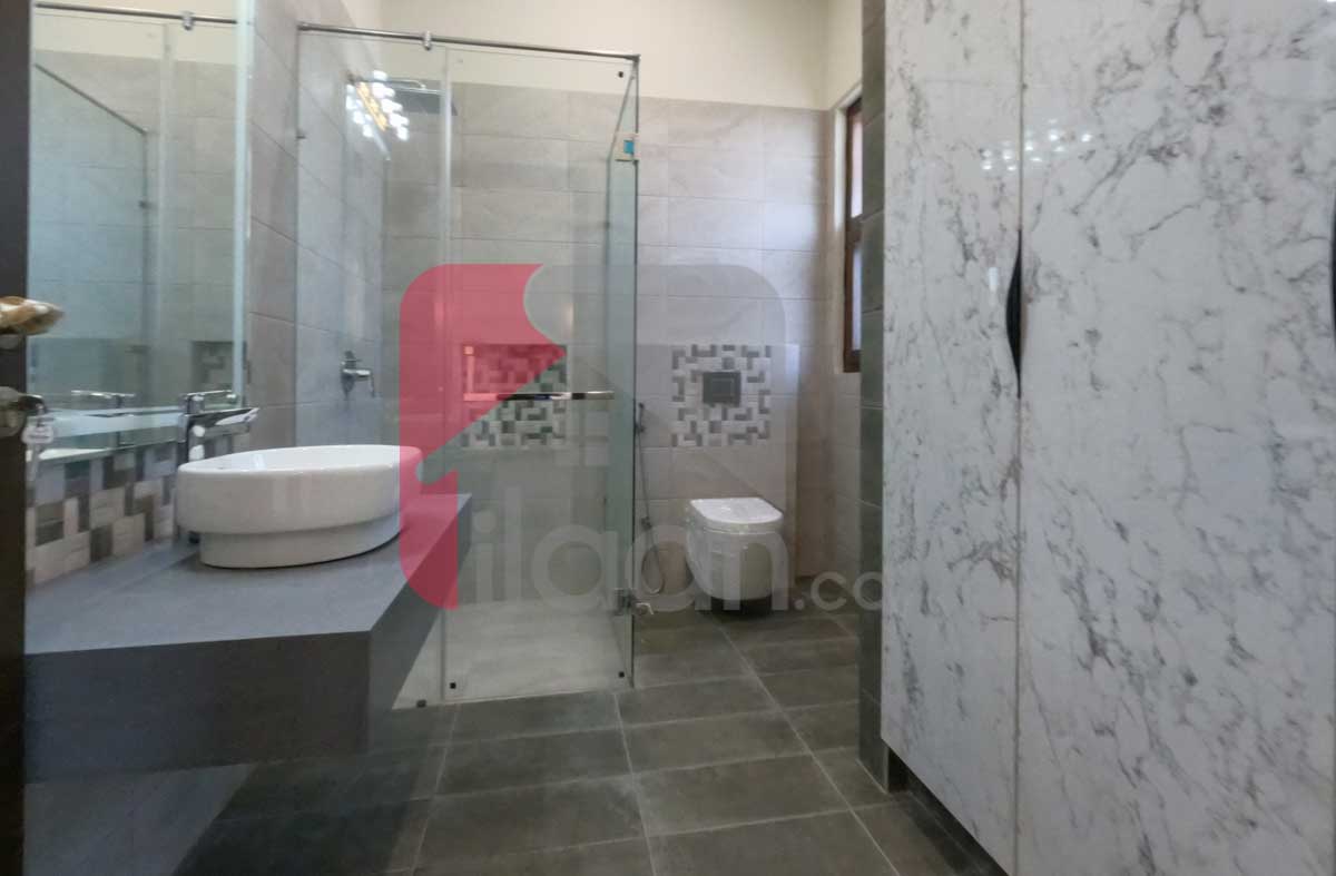 500 Sq.yd House for Sale in Khayaban-e-Faisal, Phase 8, DHA Karachi