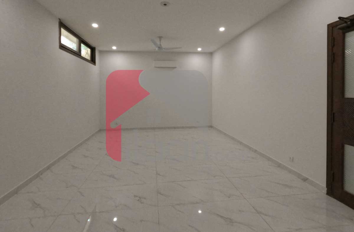500 Sq.yd House for Sale in Khayaban-e-Faisal, Phase 8, DHA Karachi