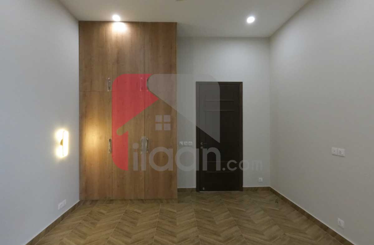 500 Sq.yd House for Sale in Khayaban-e-Faisal, Phase 8, DHA Karachi