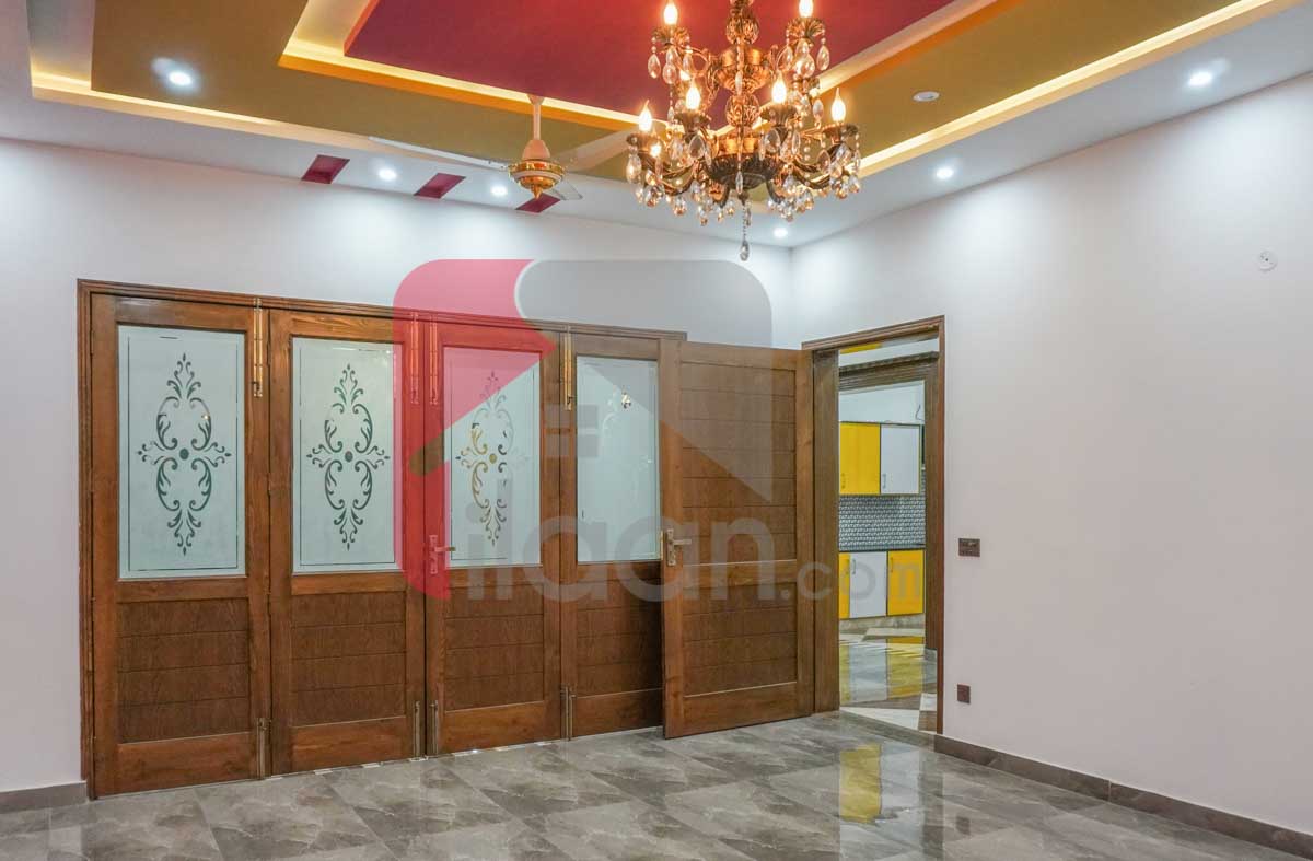 1 Kanal House for Sale in Block E, Phase 2, PGECHS, Lahore