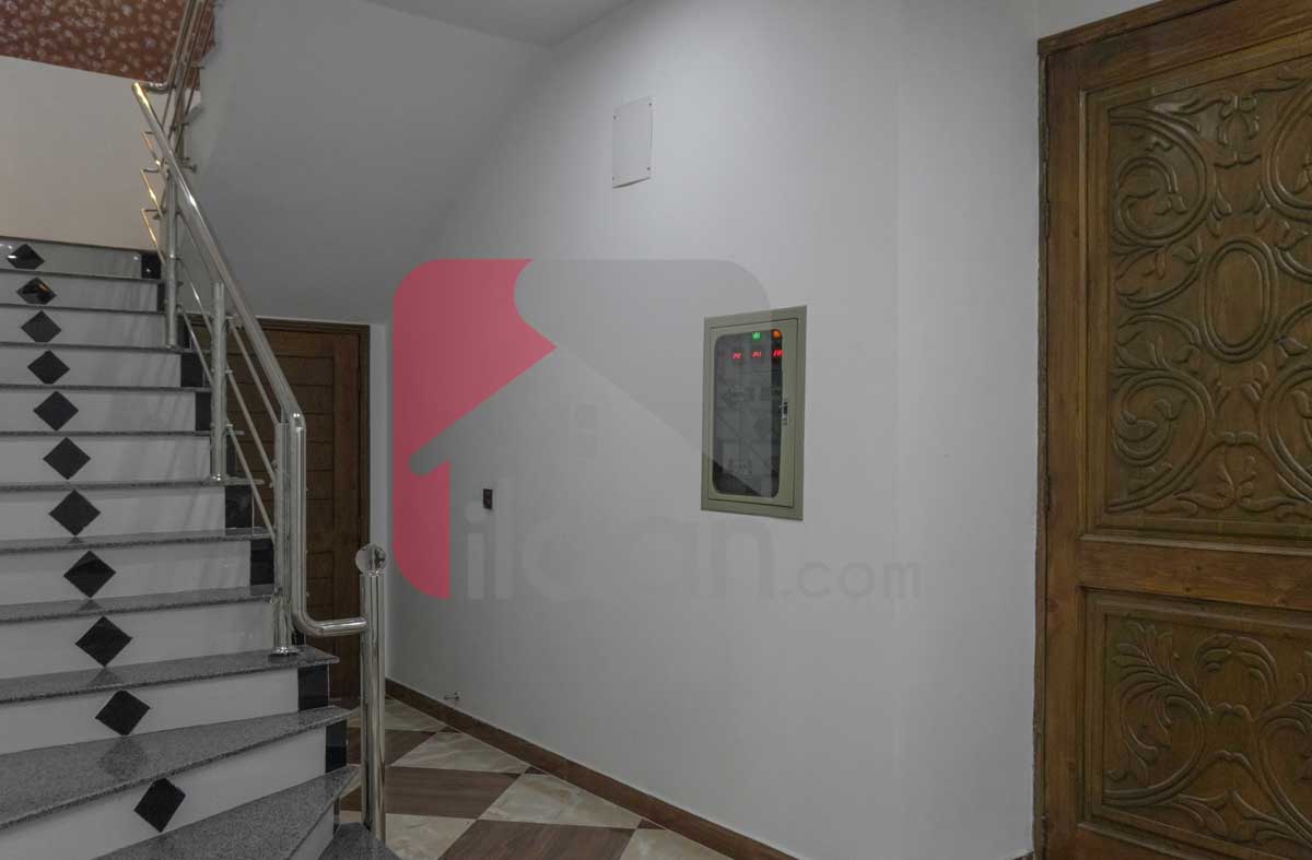 1 Kanal House for Sale in Block E, Phase 2, PGECHS, Lahore