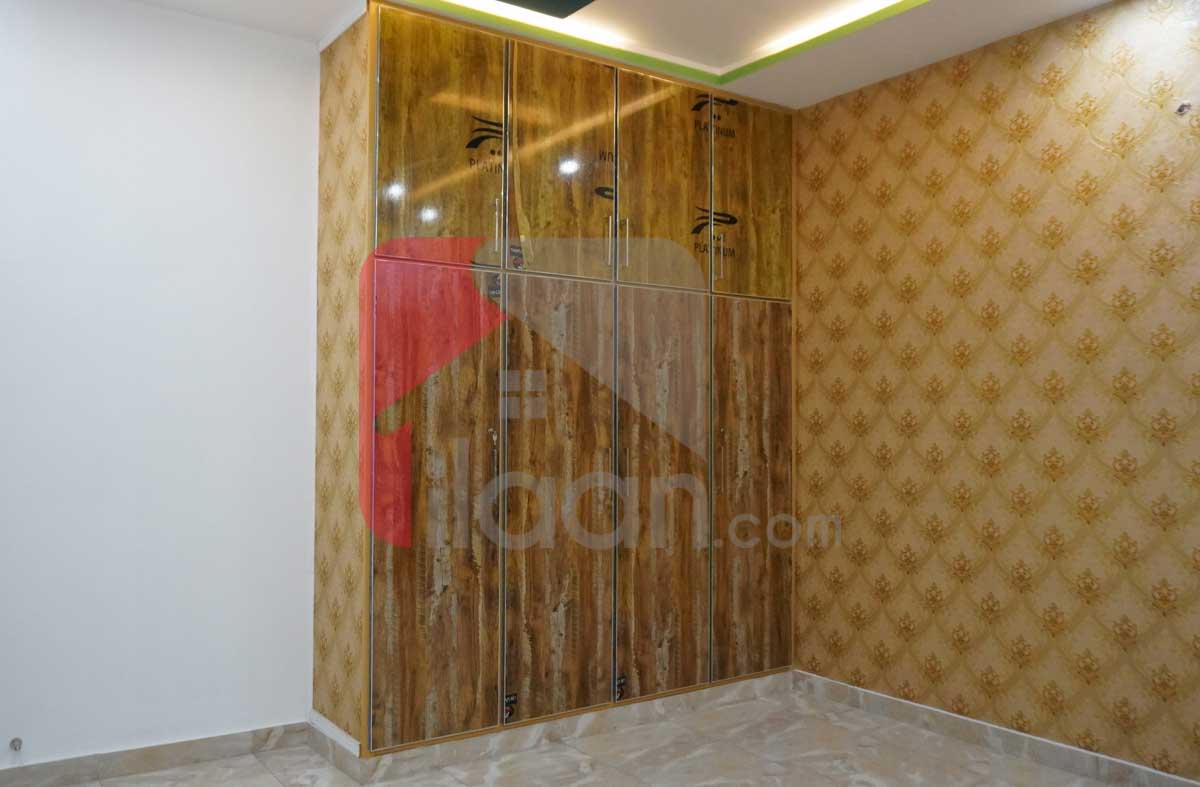 1 Kanal House for Sale in Block E, Phase 2, PGECHS, Lahore