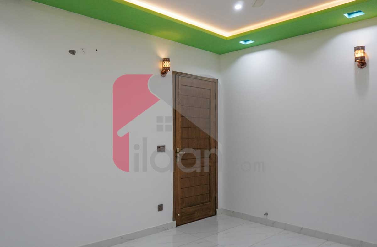1 Kanal House for Sale in Block E, Phase 2, PGECHS, Lahore